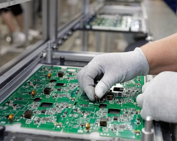 Iran War Disrupts Printed Circuit Boards Supply Chain